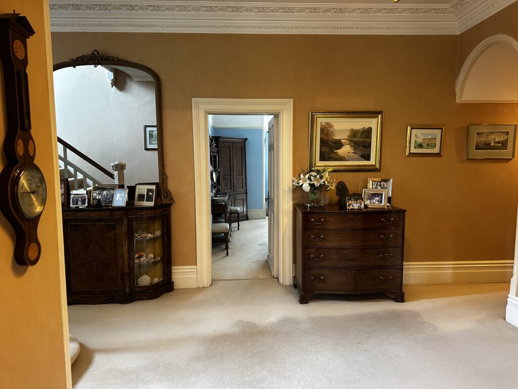 Gallery Item
