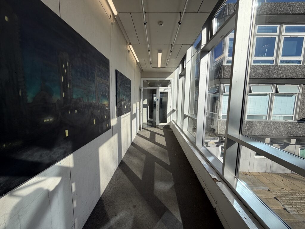 Gallery Item